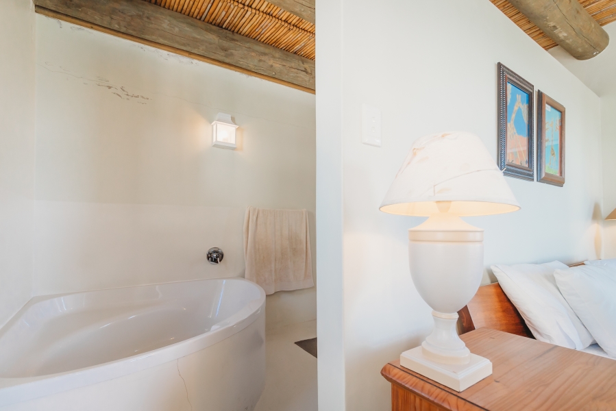 4 Bedroom Property for Sale in Fynbosstrand Western Cape